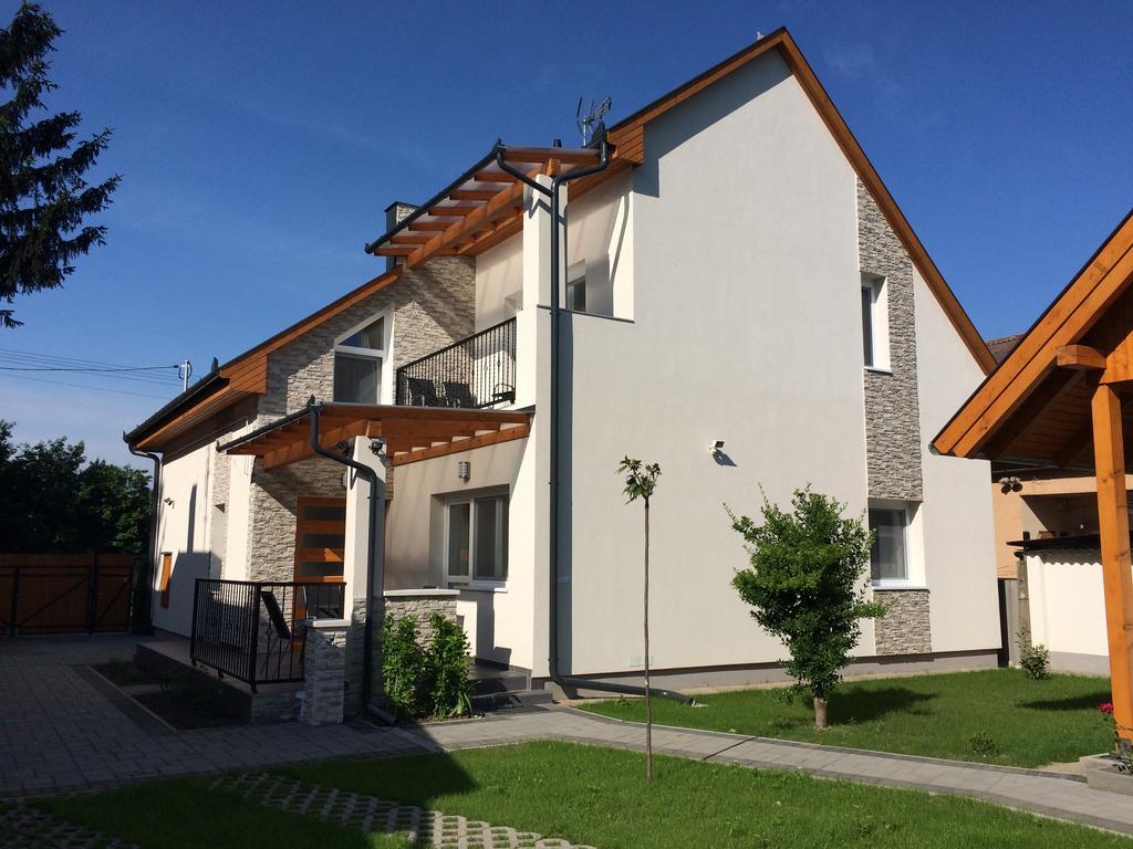 Apartamento Magyar Apartman Iii. Hajdúszoboszló Exterior foto