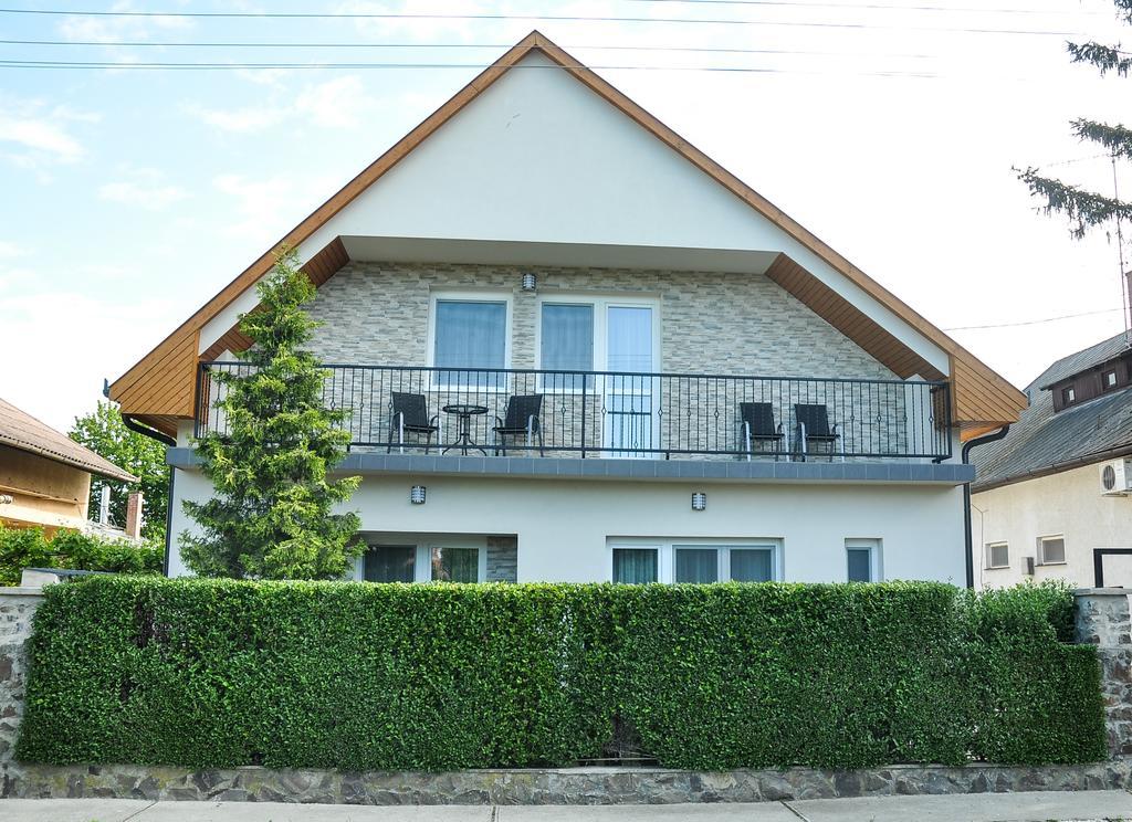 Apartamento Magyar Apartman Iii. Hajdúszoboszló Exterior foto